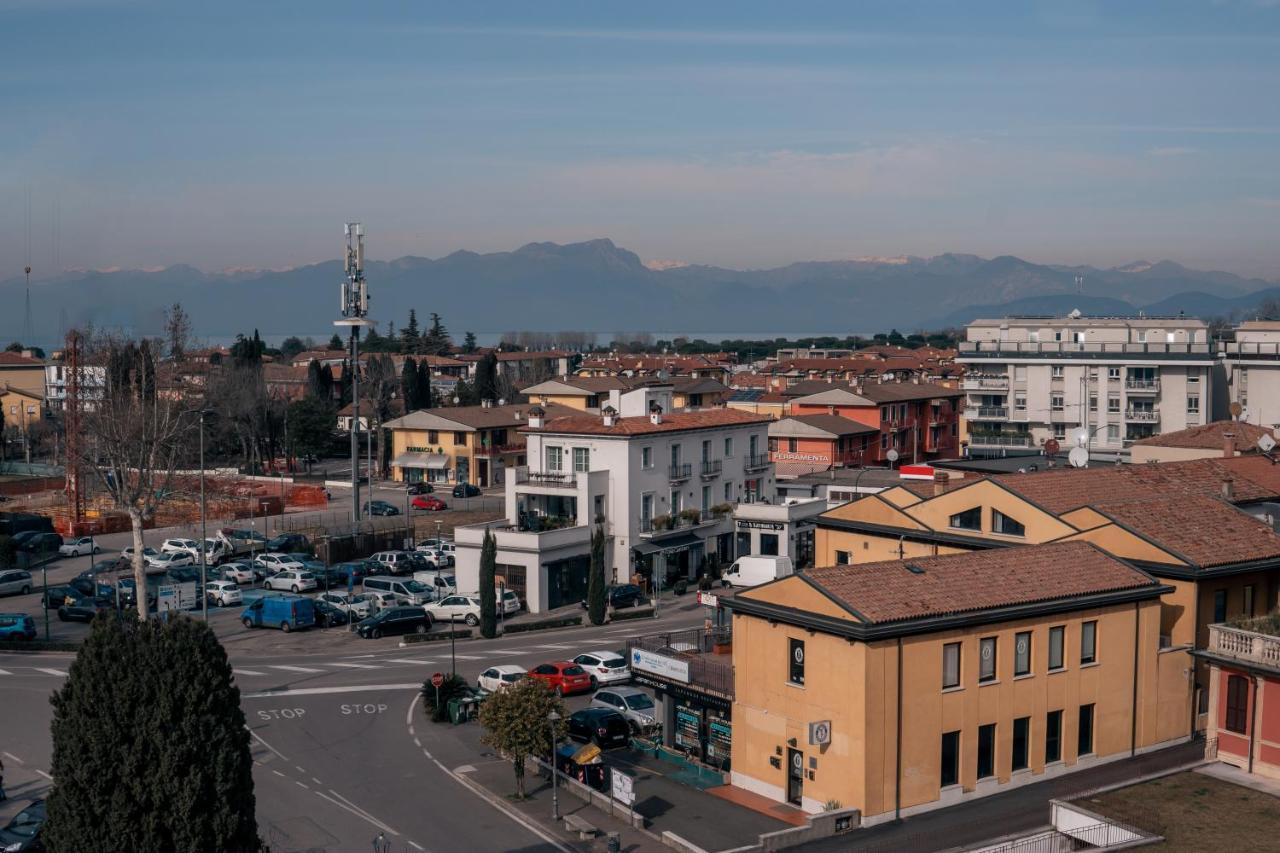 K Modern Hotel Peschiera del Garda Exteriör bild